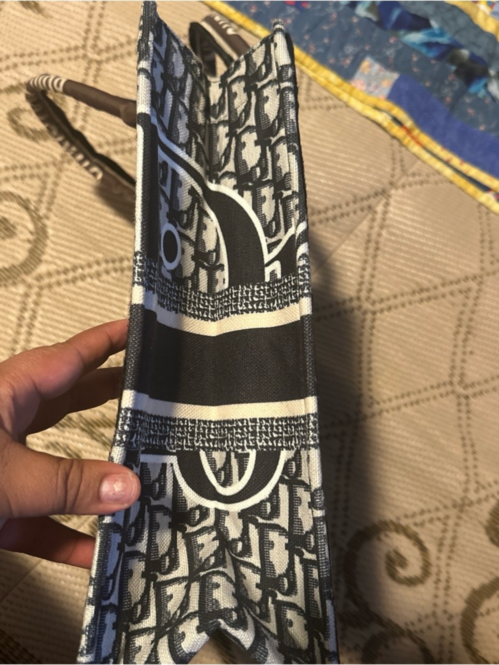 Dior Black and White Tote with Signature Logo Print - Picture 10 of 12